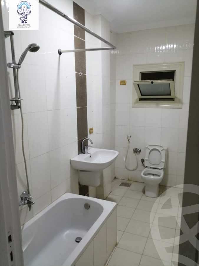 https://aqarmap.com.eg/en/listing/5906739-for-rent-cairo-new-cairo-el-ahyaa-fourth-neighborhood-street-1