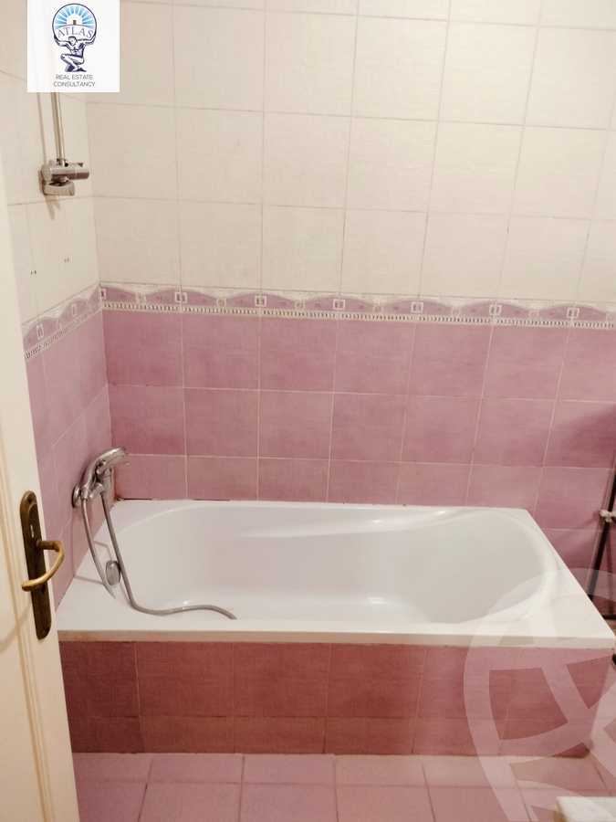 https://aqarmap.com.eg/ar/listing/5906825-for-rent-cairo-new-cairo-el-ahyaa-fifth-neighborhood-street-31