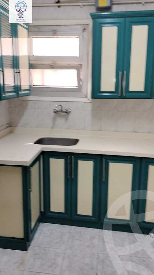 https://aqarmap.com.eg/ar/listing/5906825-for-rent-cairo-new-cairo-el-ahyaa-fifth-neighborhood-street-31