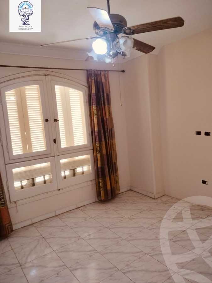 https://aqarmap.com.eg/ar/listing/5906825-for-rent-cairo-new-cairo-el-ahyaa-fifth-neighborhood-street-31
