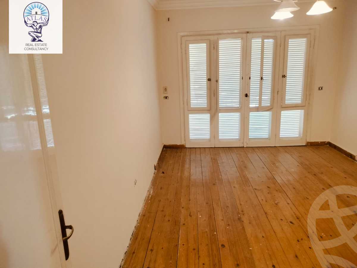 https://aqarmap.com.eg/ar/listing/5906825-for-rent-cairo-new-cairo-el-ahyaa-fifth-neighborhood-street-31