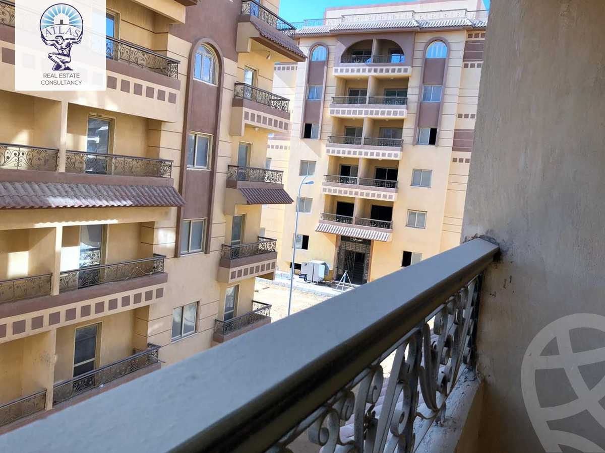 https://aqarmap.com.eg/ar/listing/5906889-for-sale-cairo-new-cairo-compounds