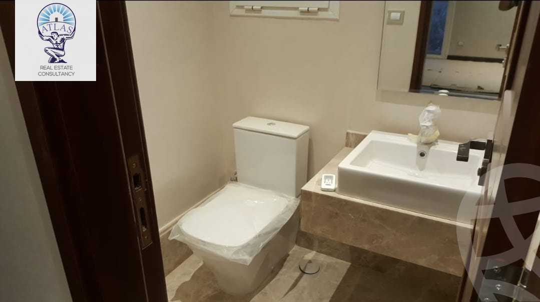 https://aqarmap.com.eg/ar/listing/5917947-for-rent-cairo-new-cairo-compounds-hyde-park-centre-ville-hyde-park