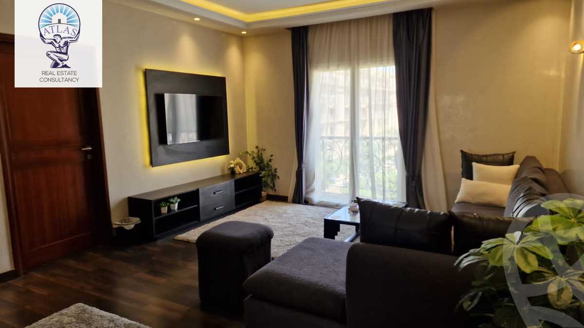 https://aqarmap.com.eg/ar/listing/5917947-for-rent-cairo-new-cairo-compounds-hyde-park-centre-ville-hyde-park