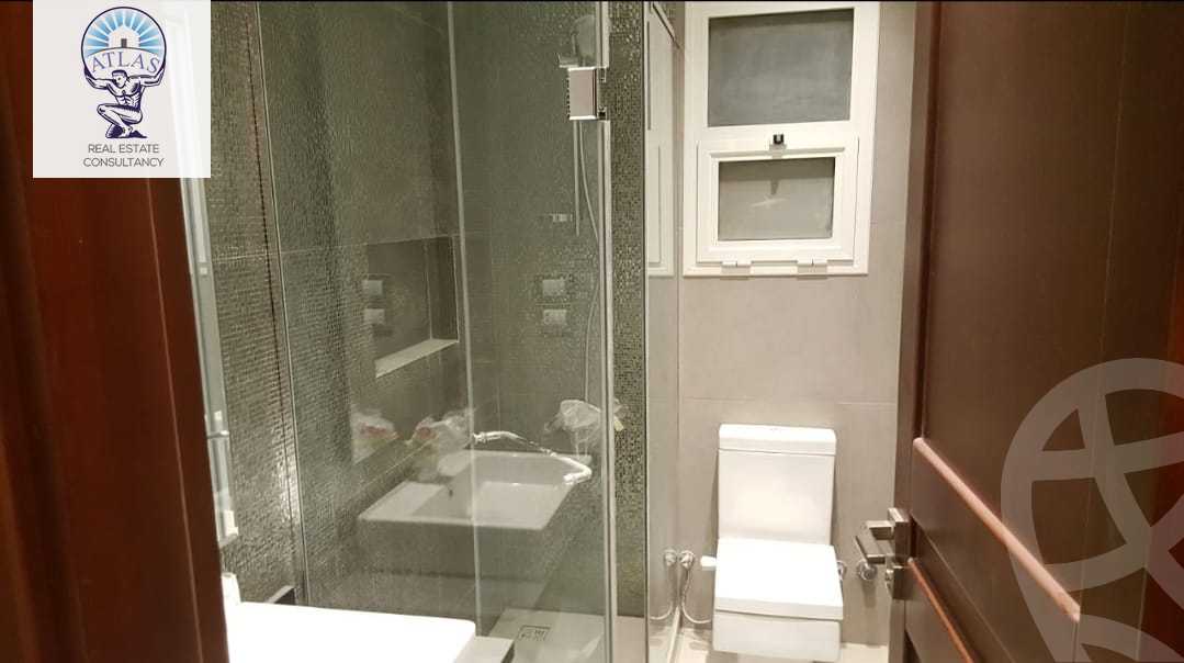 https://aqarmap.com.eg/ar/listing/5917947-for-rent-cairo-new-cairo-compounds-hyde-park-centre-ville-hyde-park
