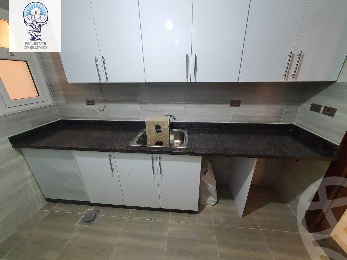 https://aqarmap.com.eg/en/listing/5918113-for-rent-cairo-new-cairo-compounds-mountain-view-hyde-park