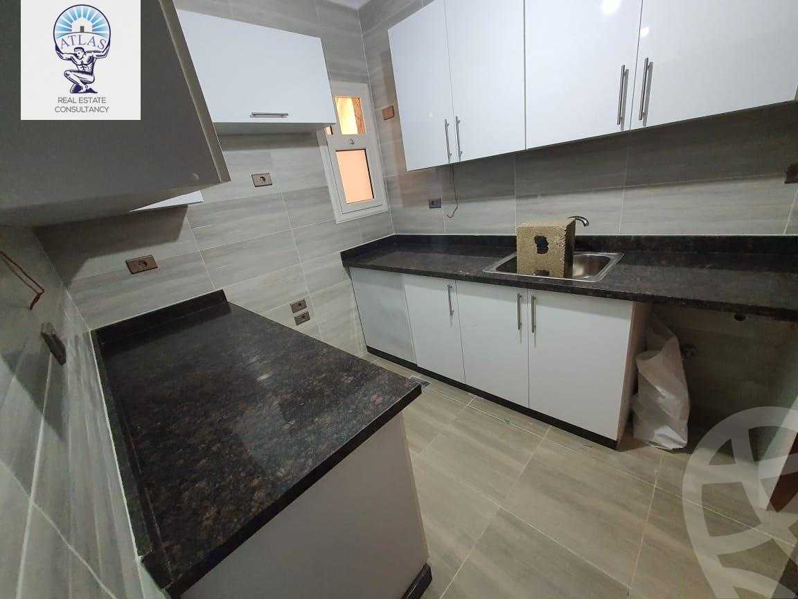 https://aqarmap.com.eg/en/listing/5918113-for-rent-cairo-new-cairo-compounds-mountain-view-hyde-park