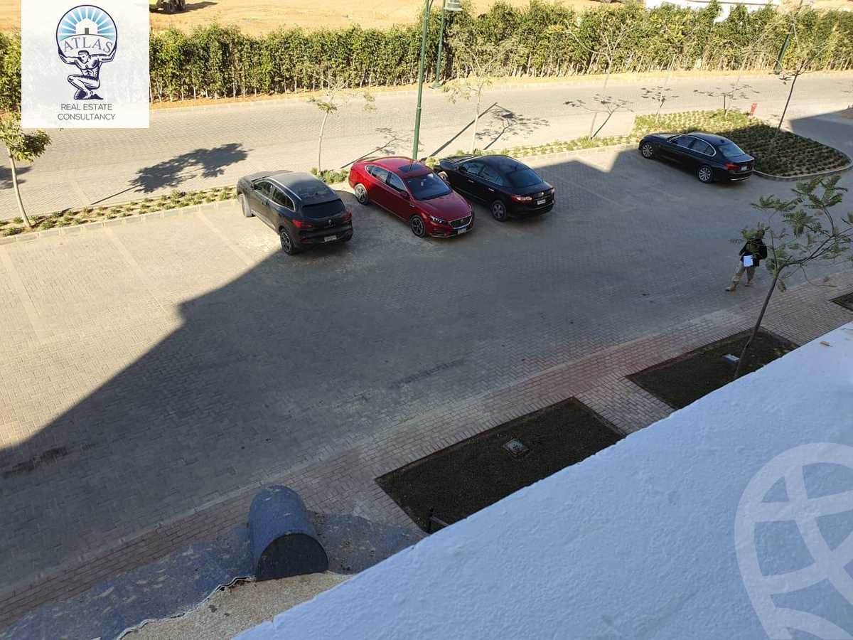 https://aqarmap.com.eg/en/listing/5918113-for-rent-cairo-new-cairo-compounds-mountain-view-hyde-park
