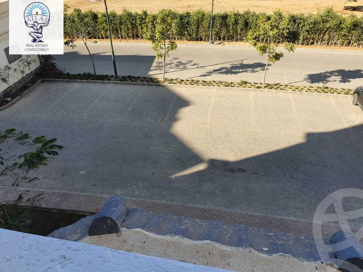 https://aqarmap.com.eg/en/listing/5918113-for-rent-cairo-new-cairo-compounds-mountain-view-hyde-park