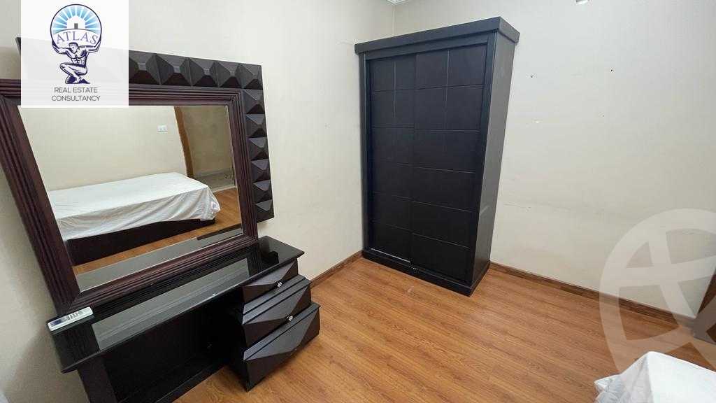 https://aqarmap.com.eg/en/listing/5918281-for-rent-cairo-new-cairo-lrhb-city-phase-1-ahmed-rami-st