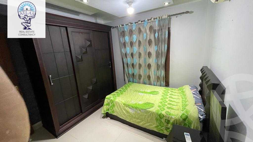https://aqarmap.com.eg/en/listing/5918281-for-rent-cairo-new-cairo-lrhb-city-phase-1-ahmed-rami-st