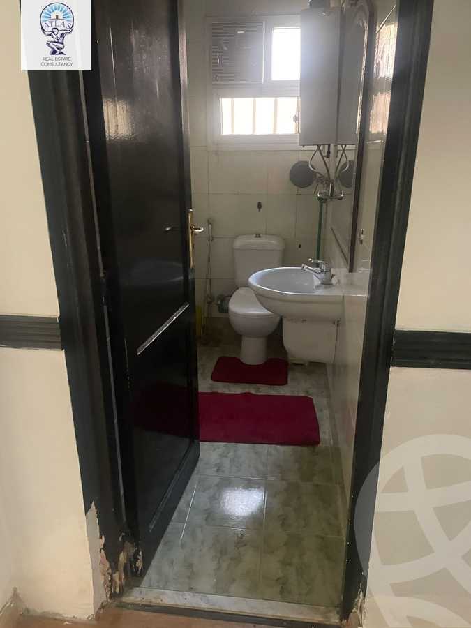 https://aqarmap.com.eg/en/listing/5918394-for-rent-cairo-new-cairo-lrhb-city-phase-1-ahmed-rami-st