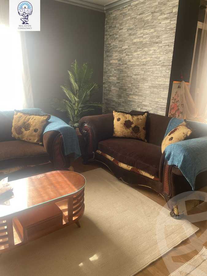 https://aqarmap.com.eg/en/listing/5918394-for-rent-cairo-new-cairo-lrhb-city-phase-1-ahmed-rami-st