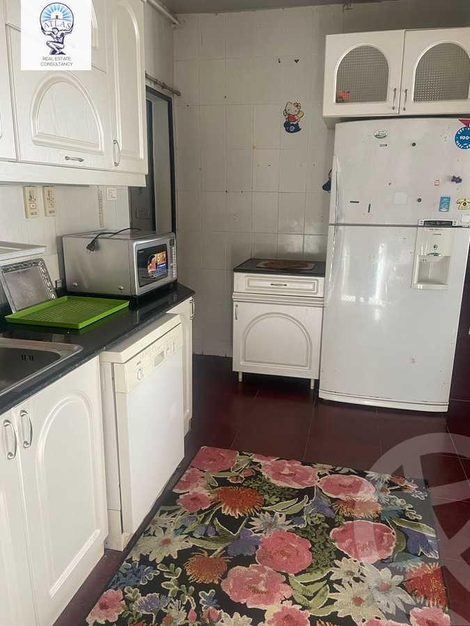 https://aqarmap.com.eg/en/listing/5918394-for-rent-cairo-new-cairo-lrhb-city-phase-1-ahmed-rami-st