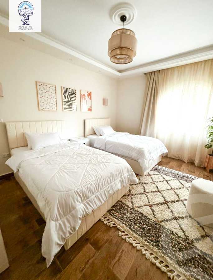 https://aqarmap.com.eg/en/listing/5918544-for-rent-cairo-new-cairo-compounds-hyde-park-centre-ville-hyde-park