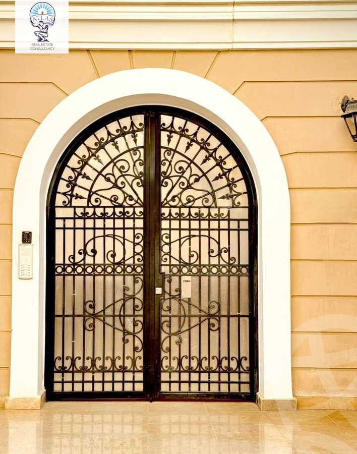 https://aqarmap.com.eg/en/listing/5918544-for-rent-cairo-new-cairo-compounds-hyde-park-centre-ville-hyde-park