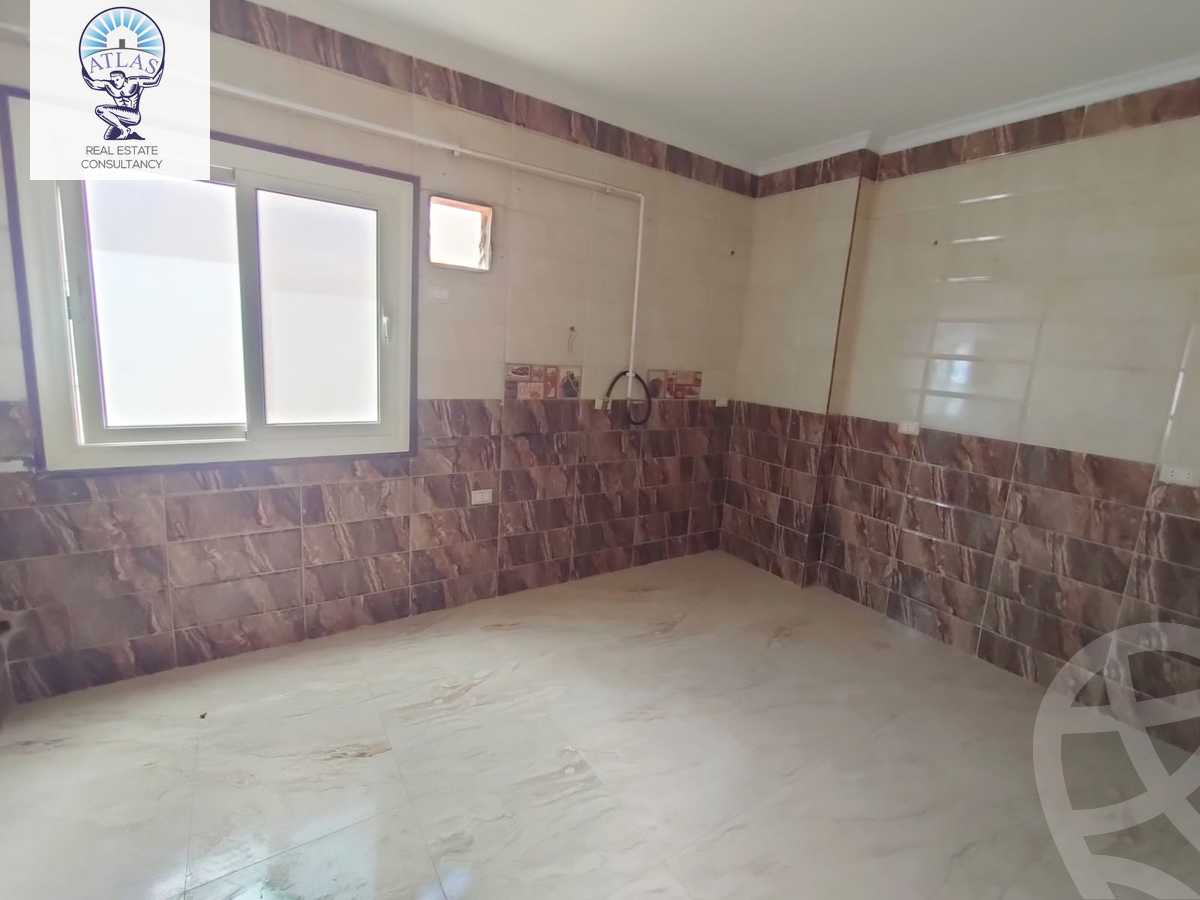 https://aqarmap.com.eg/ar/listing/5919890-for-rent-cairo-new-cairo-el-yassamin-el-yasmeen-3-mohamed-rahim-st