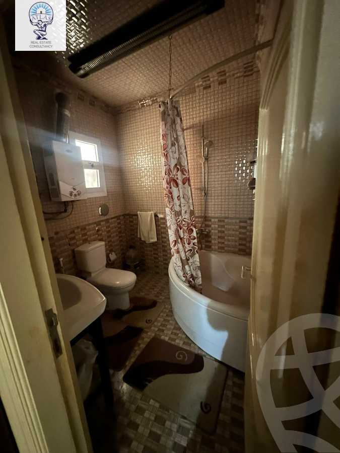 https://aqarmap.com.eg/en/listing/5932199-for-sale-cairo-new-cairo-compounds-nakhil-village