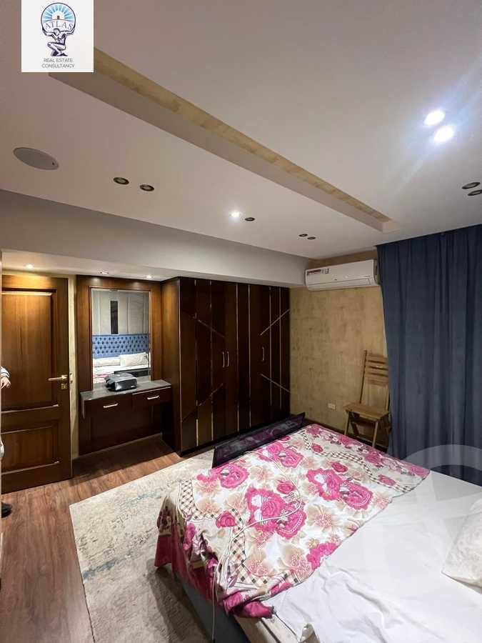 https://aqarmap.com.eg/en/listing/5936120-for-sale-cairo-new-cairo-el-ahyaa-fifth-neighborhood-street-28