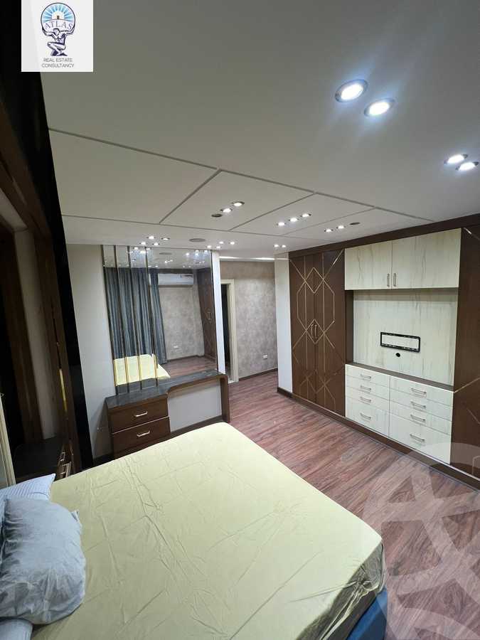 https://aqarmap.com.eg/en/listing/5936120-for-sale-cairo-new-cairo-el-ahyaa-fifth-neighborhood-street-28