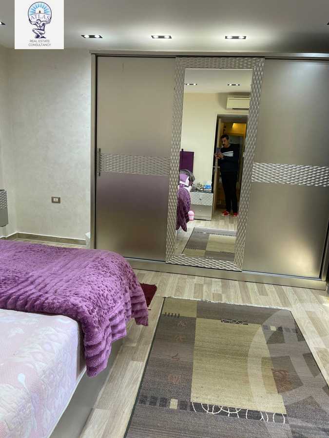 https://aqarmap.com.eg/ar/listing/5941154-for-rent-cairo-new-cairo-compounds-galleria-moon-valley