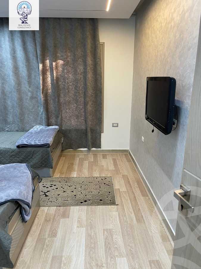https://aqarmap.com.eg/ar/listing/5941154-for-rent-cairo-new-cairo-compounds-galleria-moon-valley