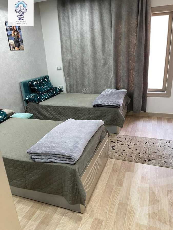 https://aqarmap.com.eg/ar/listing/5941154-for-rent-cairo-new-cairo-compounds-galleria-moon-valley