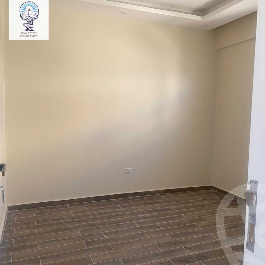https://aqarmap.com.eg/ar/listing/5941168-for-rent-cairo-new-cairo-compounds-hadayek-el-fedaa