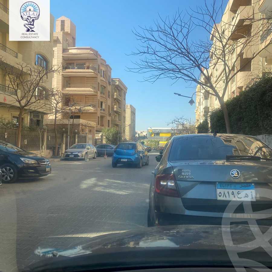 https://aqarmap.com.eg/ar/listing/5941168-for-rent-cairo-new-cairo-compounds-hadayek-el-fedaa