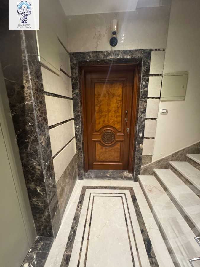 https://aqarmap.com.eg/en/listing/5941336-for-rent-cairo-new-cairo-compounds-hayati-residence