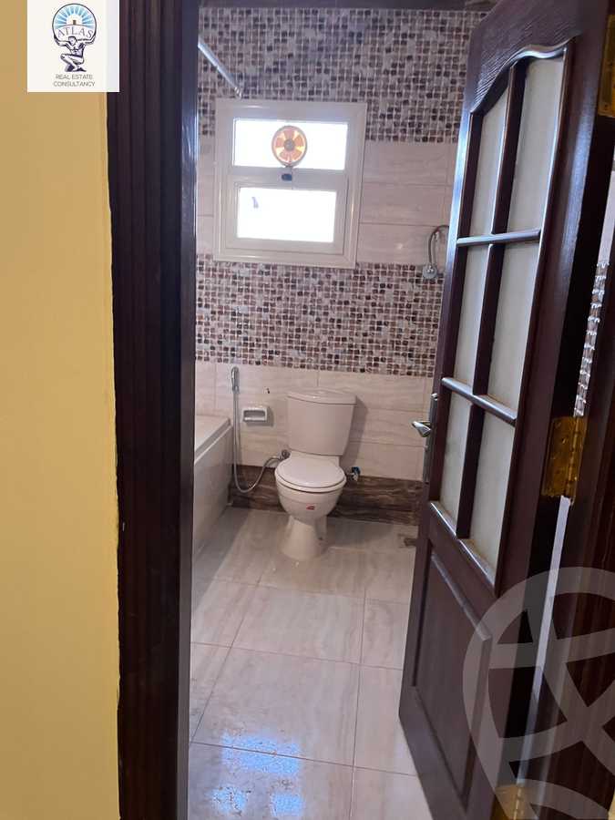https://aqarmap.com.eg/ar/listing/5941634-for-rent-cairo-new-cairo-el-ahyaa-fifth-neighborhood-akhnaton-st
