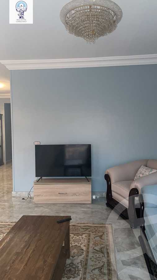 https://aqarmap.com.eg/ar/listing/5945332-for-rent-cairo-new-cairo-first-settlement-neighbourhood-7-el-shaheed-abdul-aziz-atef-st