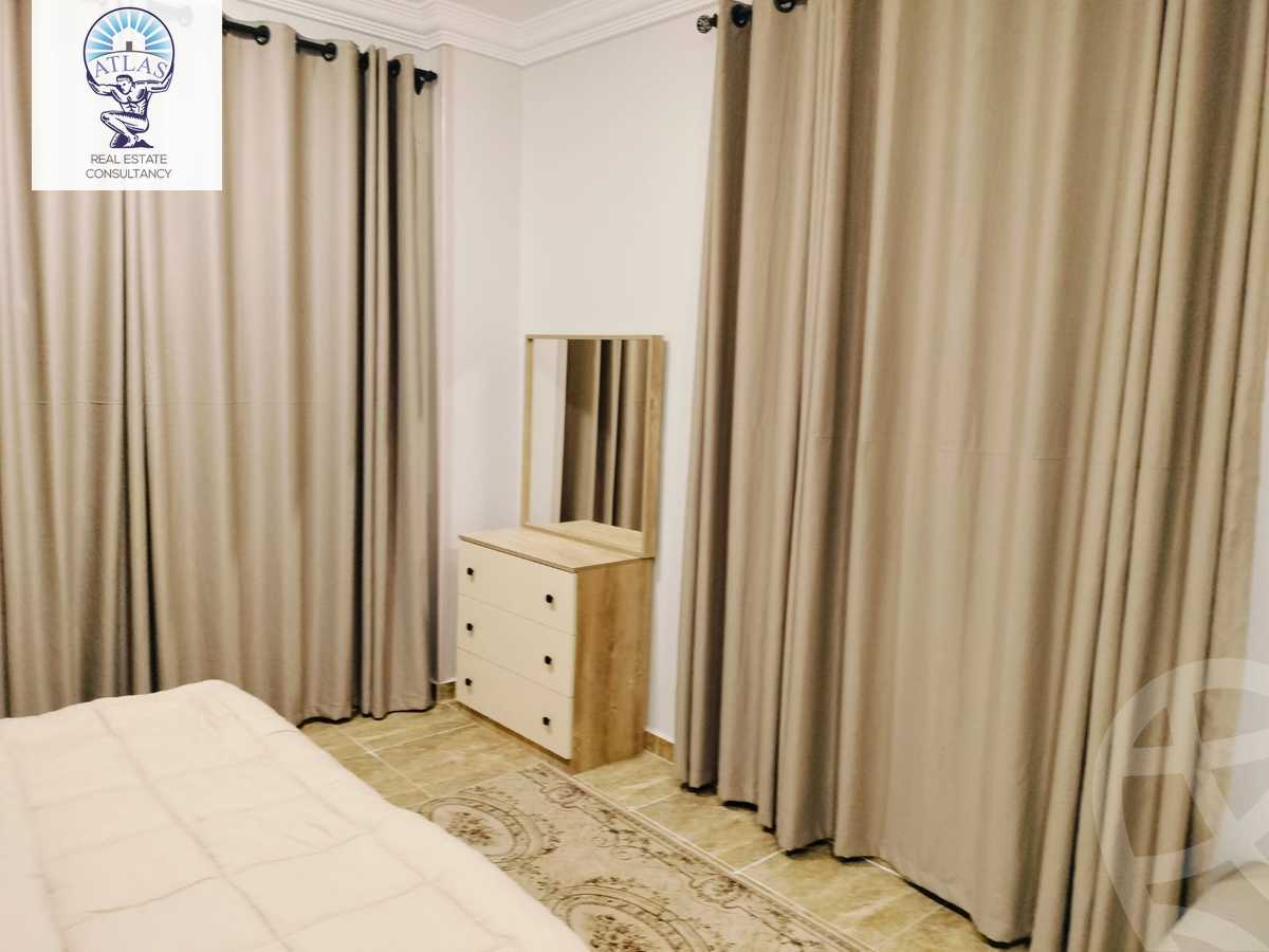 https://aqarmap.com.eg/en/listing/5954806-for-rent-cairo-new-cairo-compounds-el-mostashareen-compound