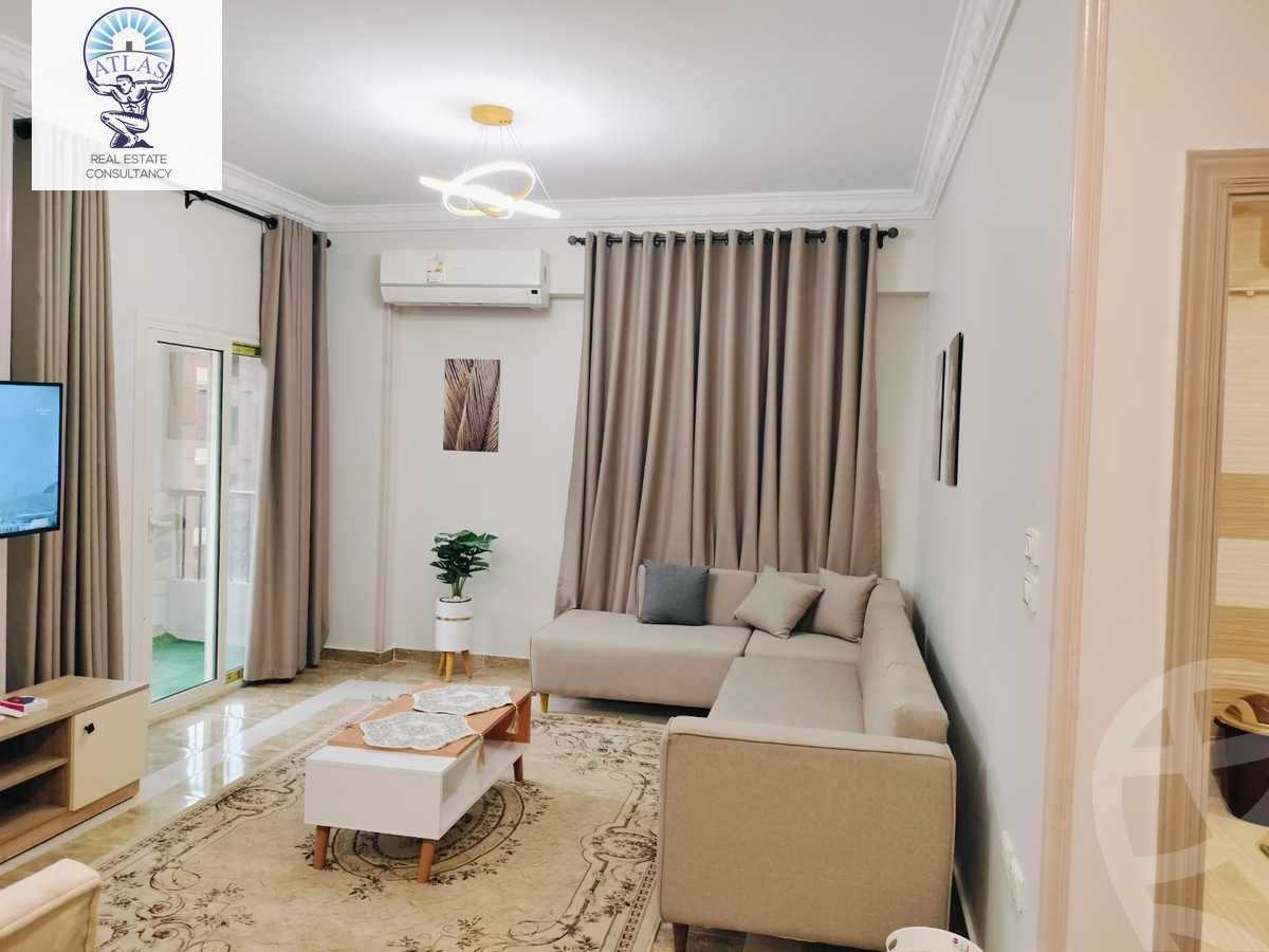https://aqarmap.com.eg/en/listing/5954806-for-rent-cairo-new-cairo-compounds-el-mostashareen-compound