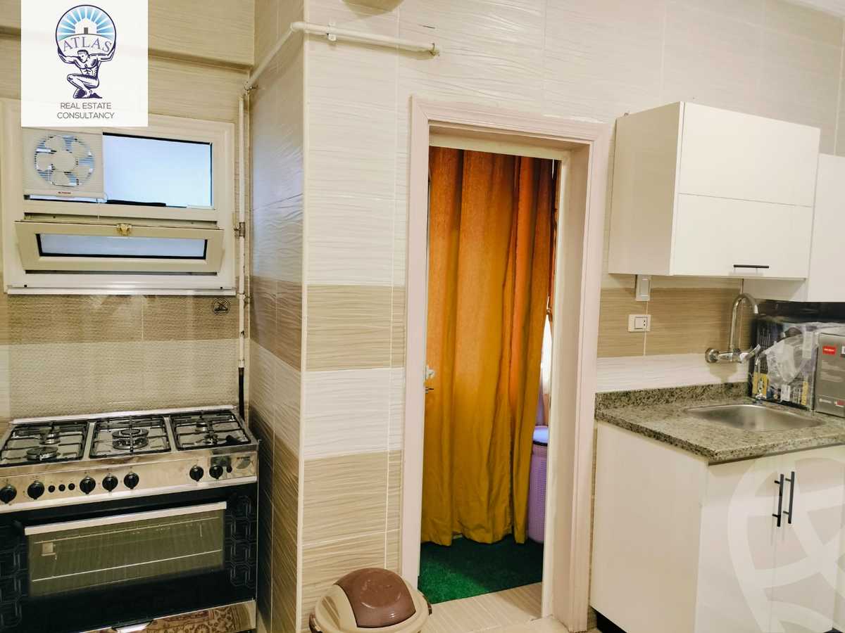 https://aqarmap.com.eg/en/listing/5954806-for-rent-cairo-new-cairo-compounds-el-mostashareen-compound
