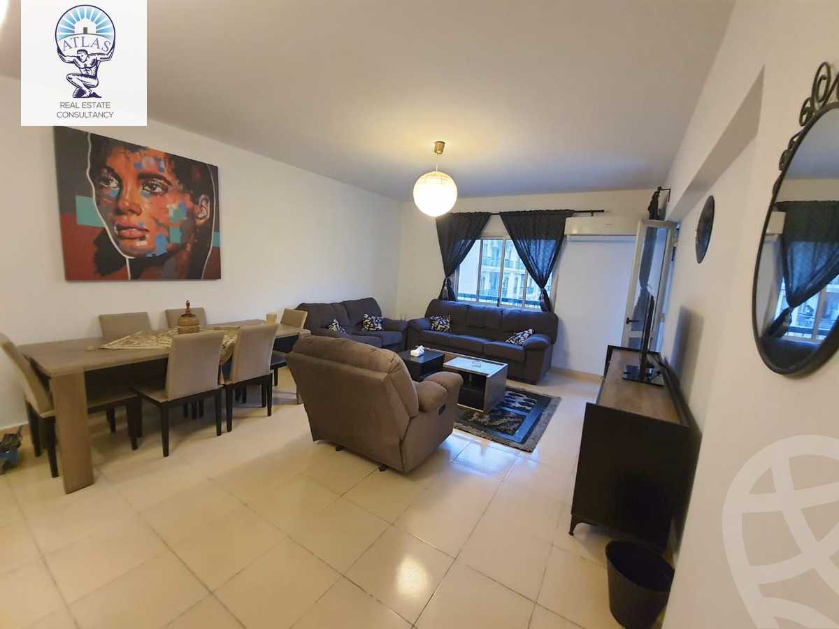 https://aqarmap.com.eg/ar/listing/5959273-for-rent-cairo-new-cairo-lrhb-city-phase-8