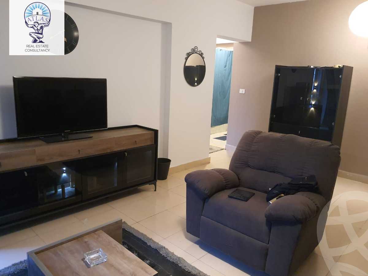 https://aqarmap.com.eg/ar/listing/5959273-for-rent-cairo-new-cairo-lrhb-city-phase-8