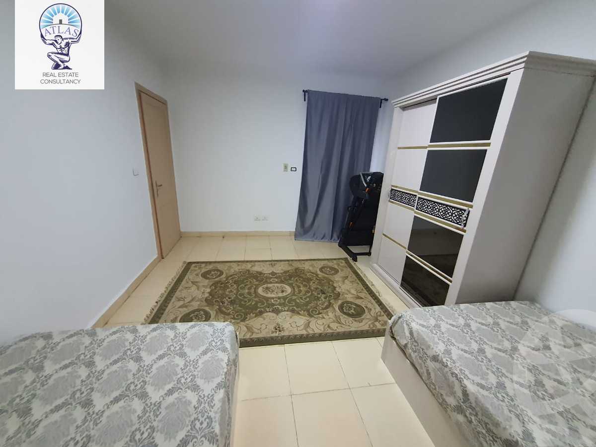 https://aqarmap.com.eg/ar/listing/5959273-for-rent-cairo-new-cairo-lrhb-city-phase-8