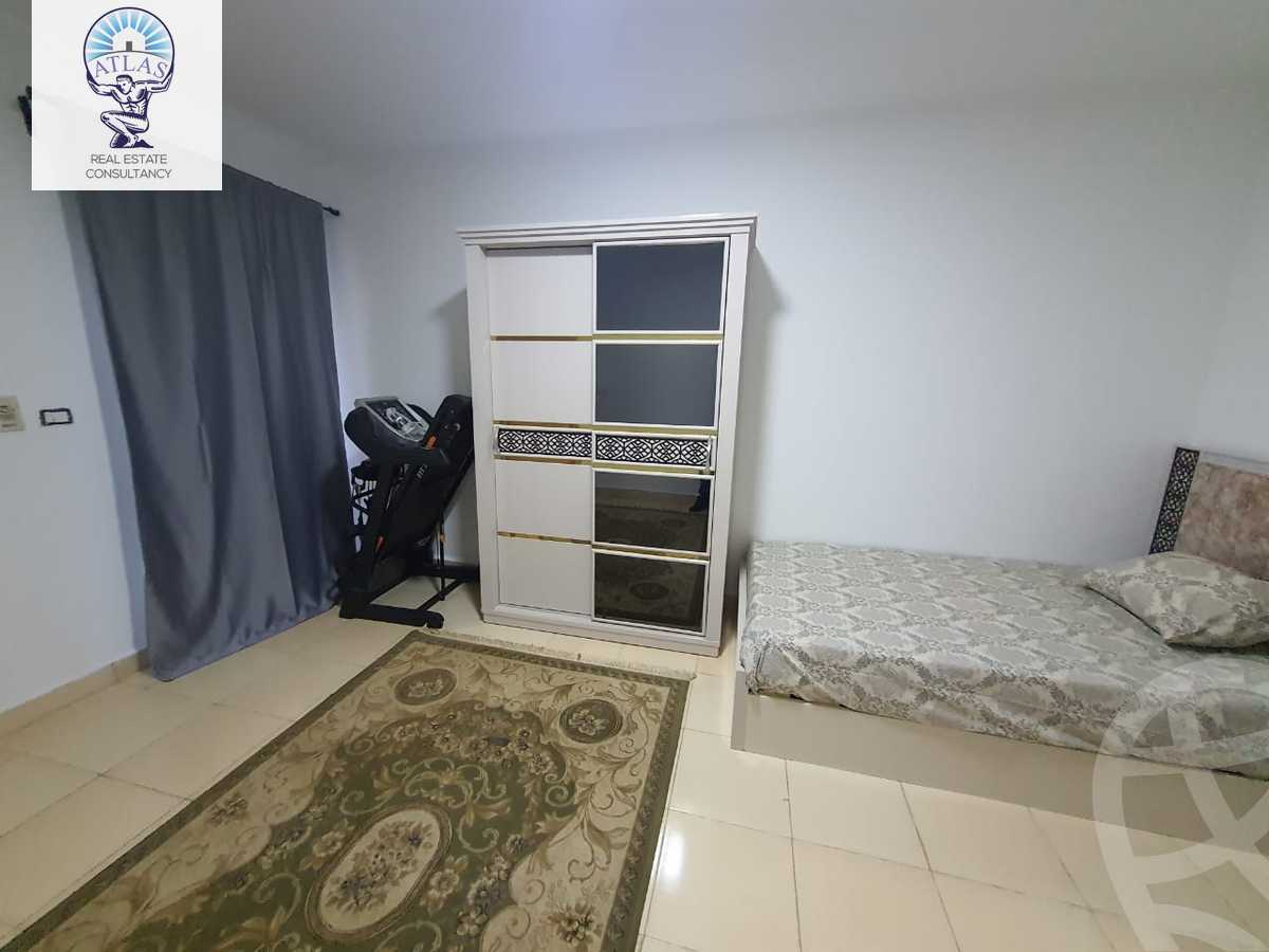 https://aqarmap.com.eg/ar/listing/5959273-for-rent-cairo-new-cairo-lrhb-city-phase-8