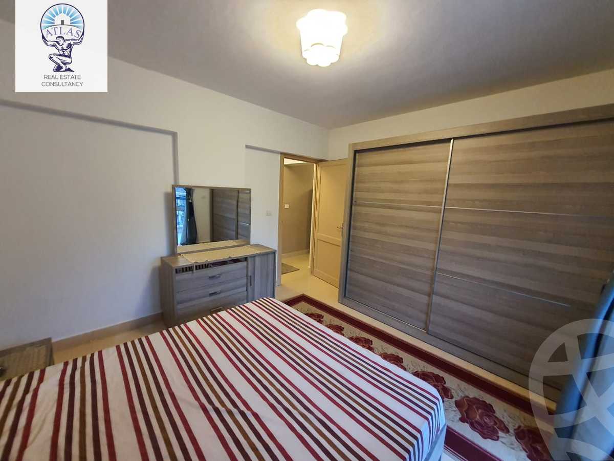 https://aqarmap.com.eg/ar/listing/5959273-for-rent-cairo-new-cairo-lrhb-city-phase-8