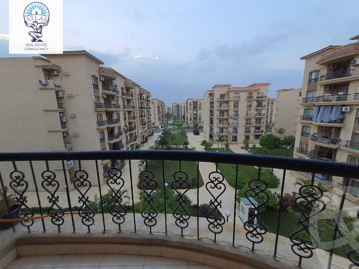 https://aqarmap.com.eg/ar/listing/5959273-for-rent-cairo-new-cairo-lrhb-city-phase-8