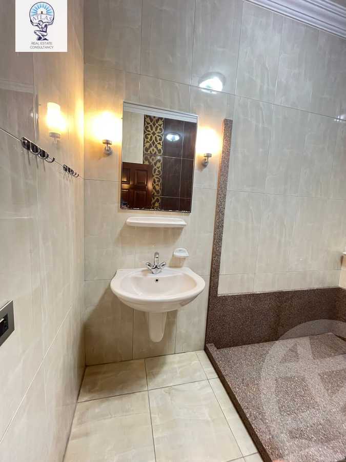 https://aqarmap.com.eg/en/listing/5959281-for-rent-cairo-new-cairo-el-ahyaa-fifth-neighborhood-street-10