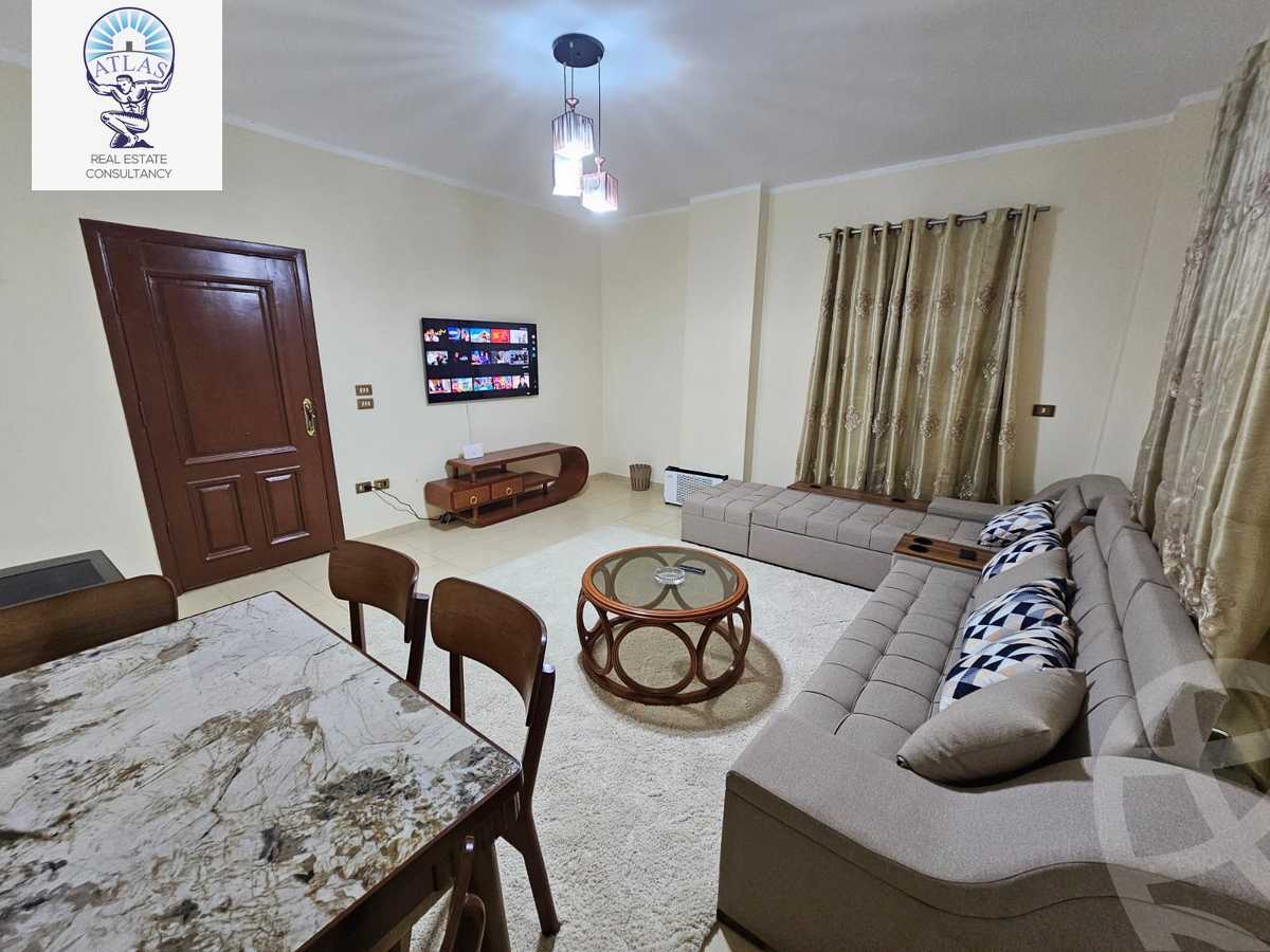https://aqarmap.com.eg/en/listing/5959370-for-rent-cairo-new-cairo-compounds-el-mostashareen-compound