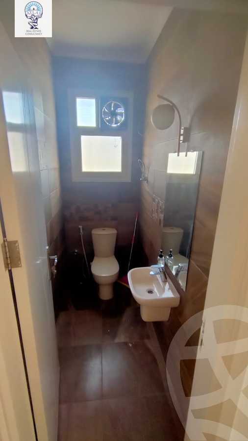 https://aqarmap.com.eg/ar/listing/5959389-for-rent-cairo-new-cairo-el-lotus-lotus-north-lmntq-lthny-llwts-lshmly
