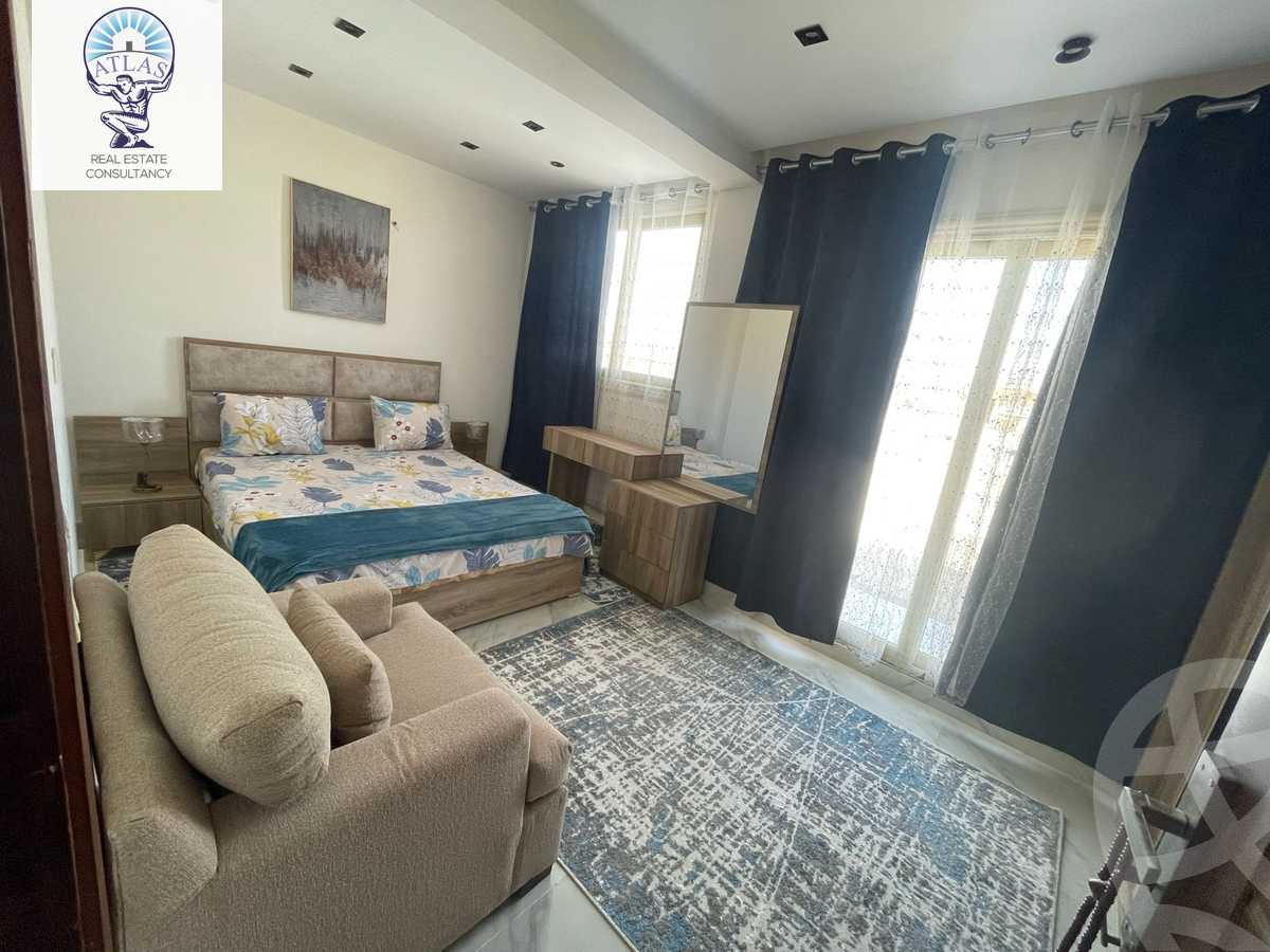 https://aqarmap.com.eg/ar/listing/5981003-for-rent-cairo-new-cairo-compounds-stwn-ryzydns-by-ar-y-llttwyr