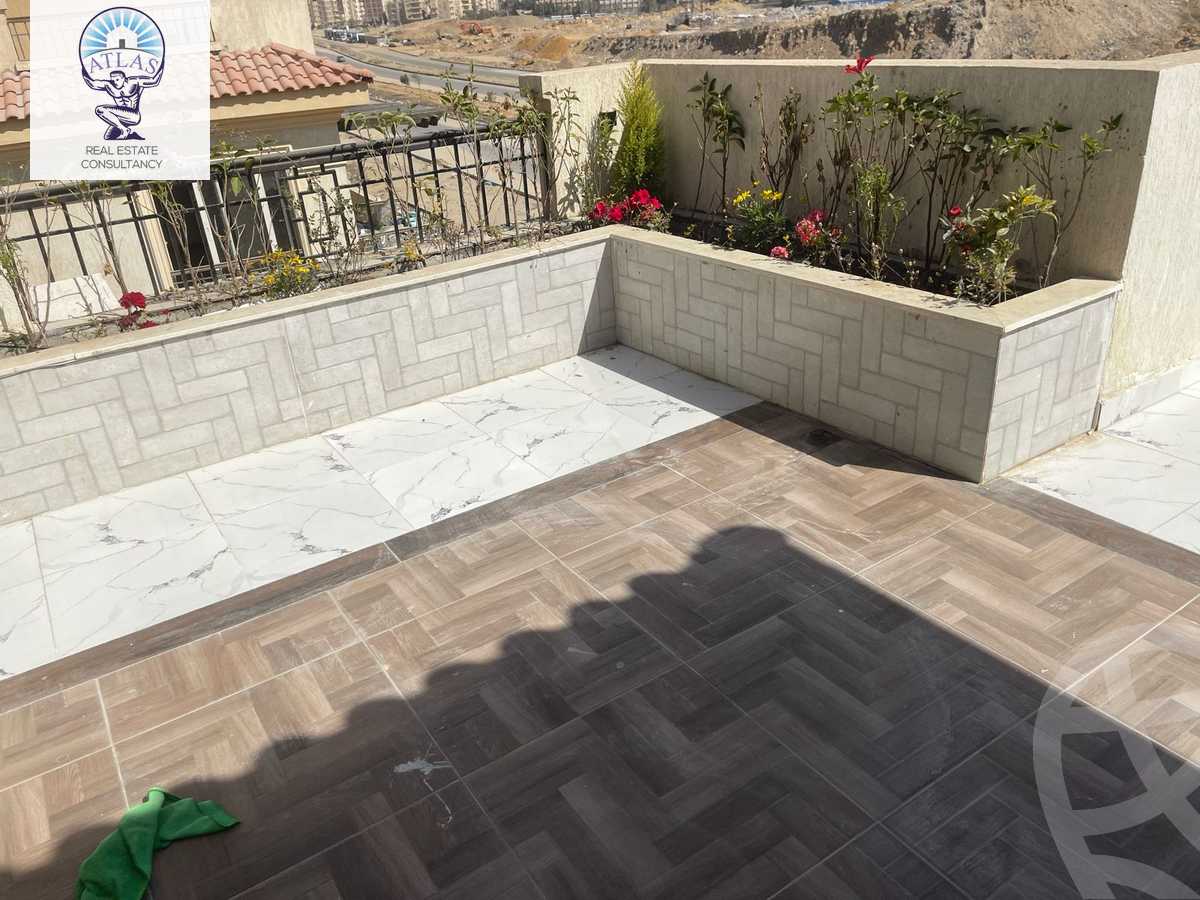 https://aqarmap.com.eg/ar/listing/5981003-for-rent-cairo-new-cairo-compounds-stwn-ryzydns-by-ar-y-llttwyr
