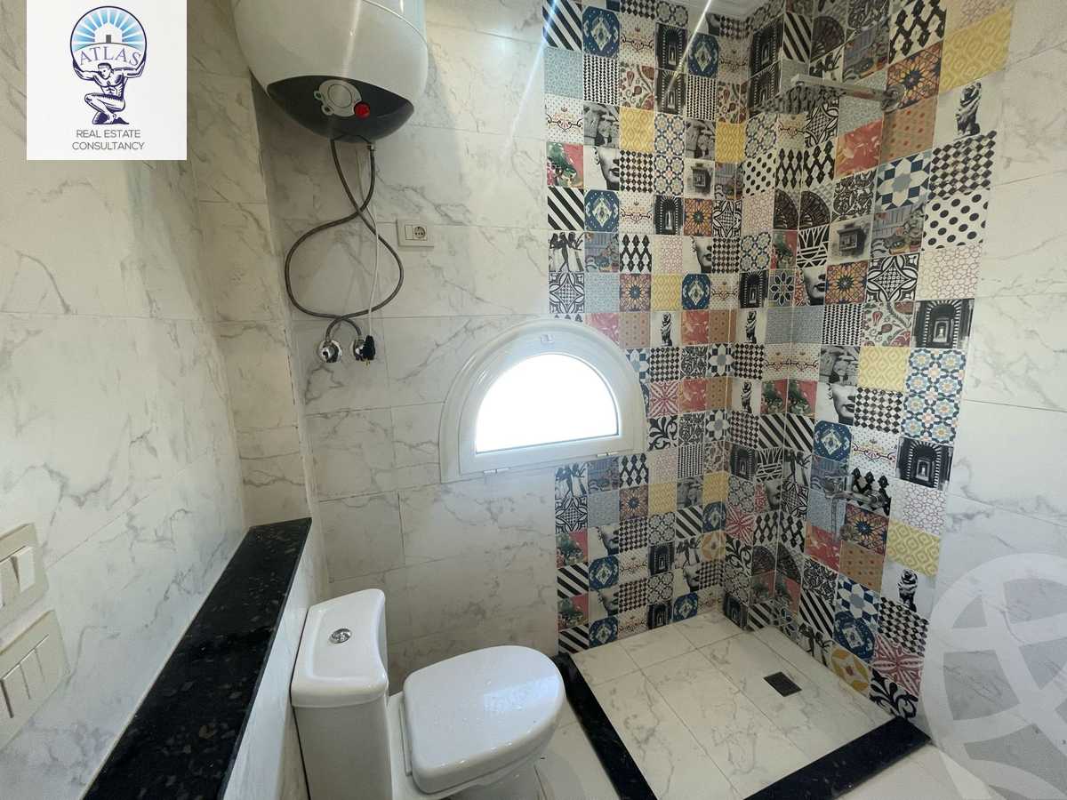 https://aqarmap.com.eg/ar/listing/5981003-for-rent-cairo-new-cairo-compounds-stwn-ryzydns-by-ar-y-llttwyr