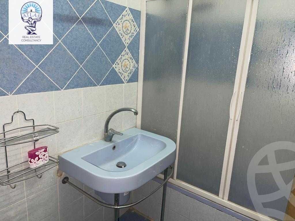https://aqarmap.com.eg/en/listing/5981082-for-rent-cairo-new-cairo-el-ahyaa-first-neighborhood-street-1