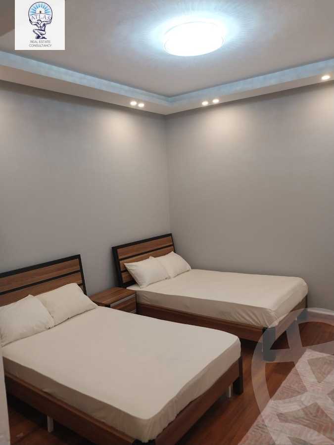 https://aqarmap.com.eg/en/listing/5981351-for-rent-cairo-new-cairo-lrhb-city-phase-1-ahmed-rami-st