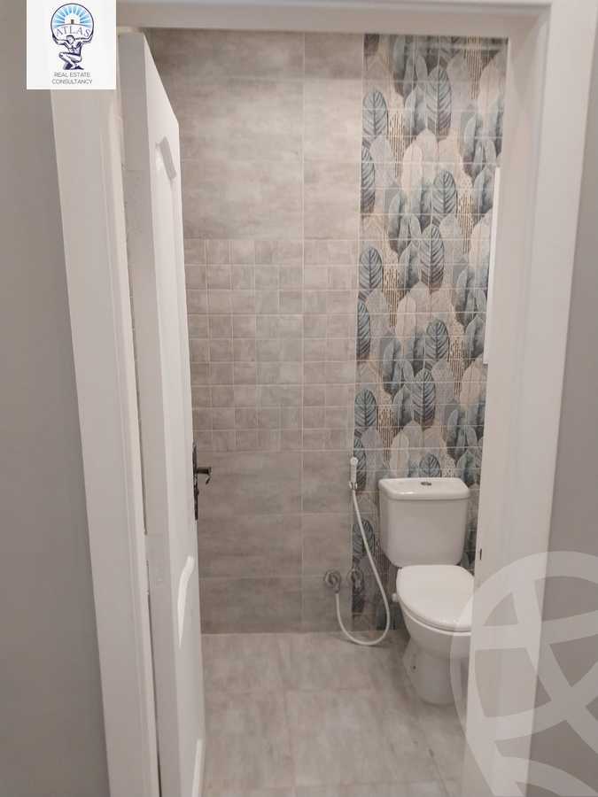 https://aqarmap.com.eg/en/listing/5981351-for-rent-cairo-new-cairo-lrhb-city-phase-1-ahmed-rami-st